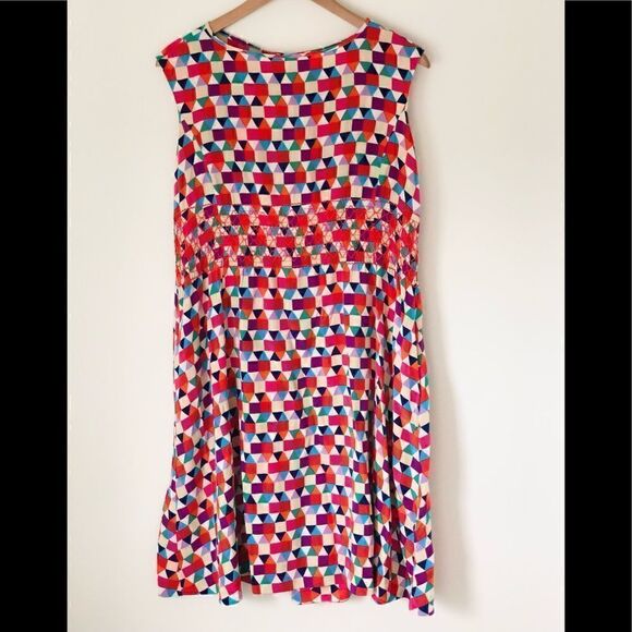 Kate Spade 100% Silk Abbey Sheath Geometric Dress Smocked Waist Size 2 - Picture 3 of 7